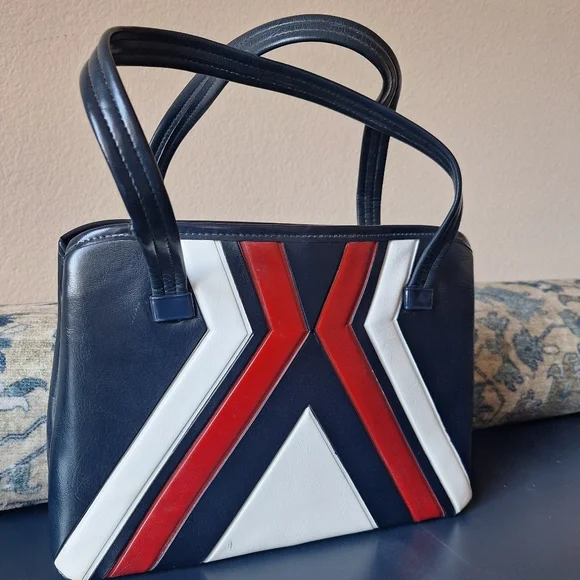 Stylish Navy, Red, and White Vintage Handbag - Picture 1 of 9